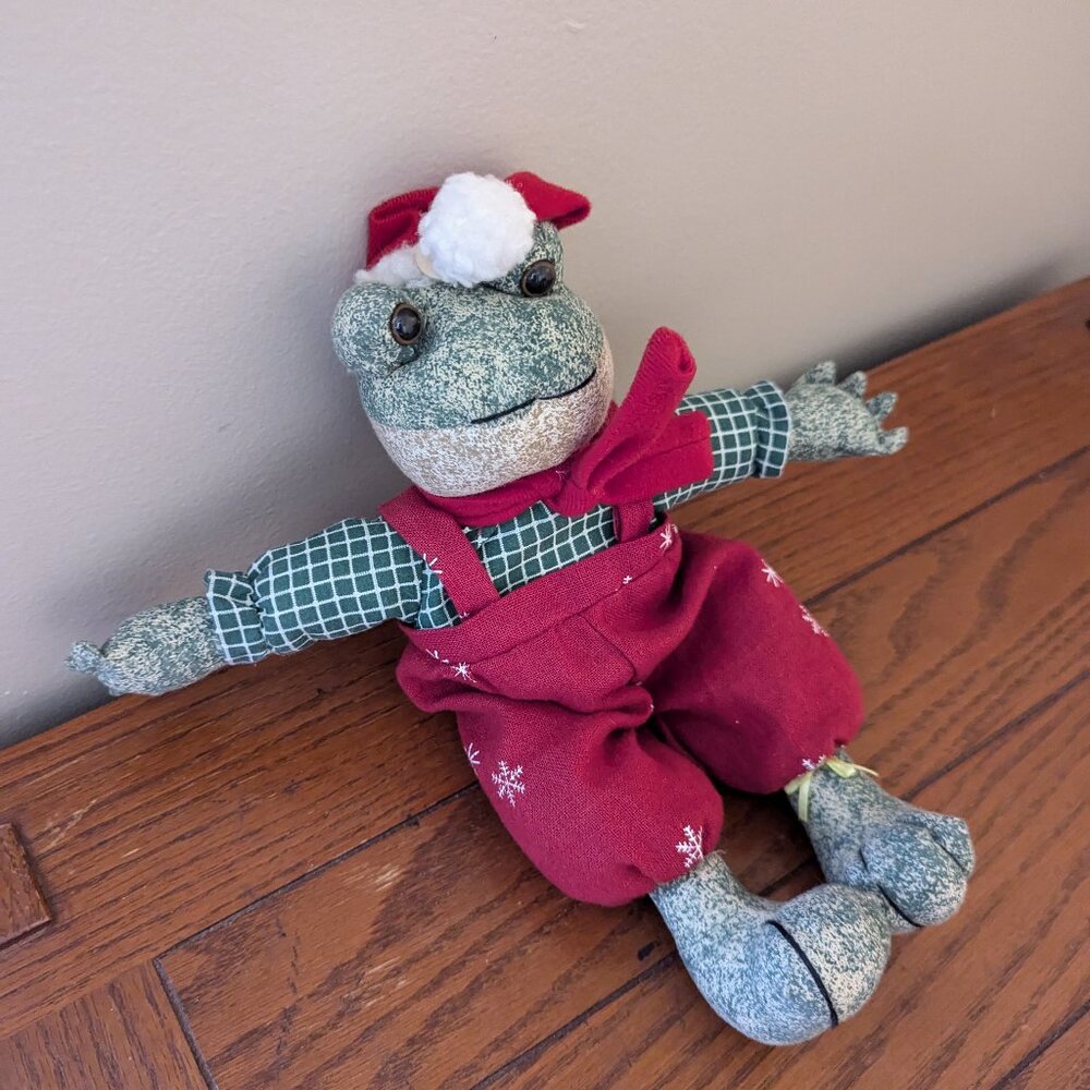 Sterling, Inc. Stuffed Frog Santa Christmas Shelf Sitter Sandbag Plush 12-inch